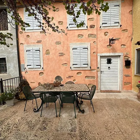 Ca' L'albereta Holiday home *